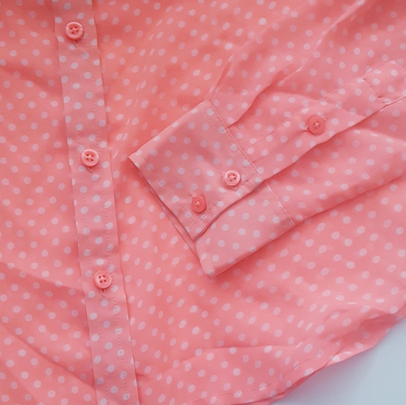 AMERICAN EAGLE Pink/Coral Polka Dot Sheer Chiffon Button Up Blouse - Picture 4 of 8